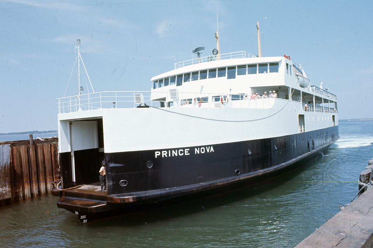 72-07-01, 083, Ferry to PEI, Canada