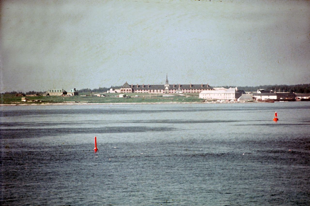 72-07-01, 090, Fort Louisbourg, Restored, Nova Scotia, Ca