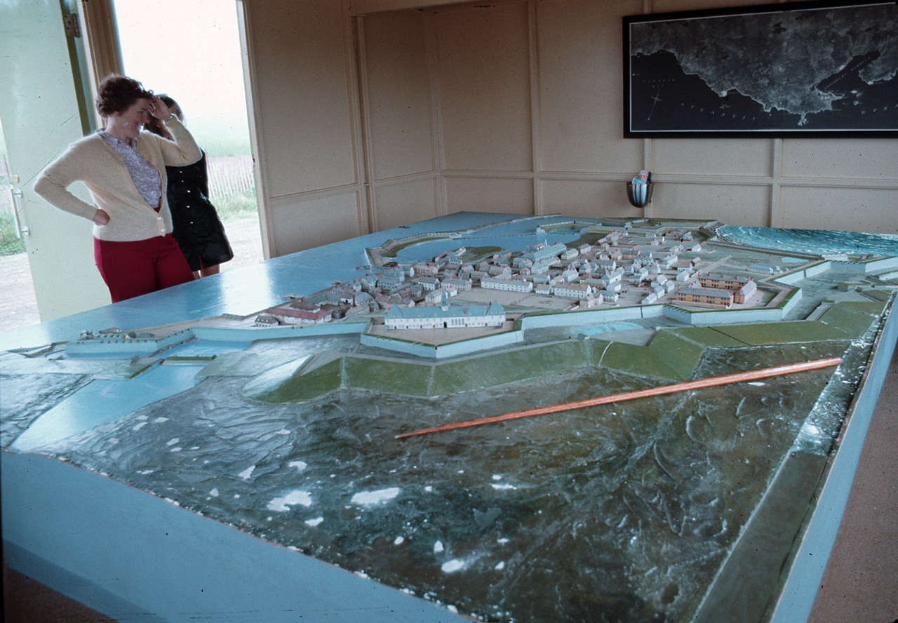 72-07-01, 092, Fort Louisbourg, Model, Nova Scotia, Ca