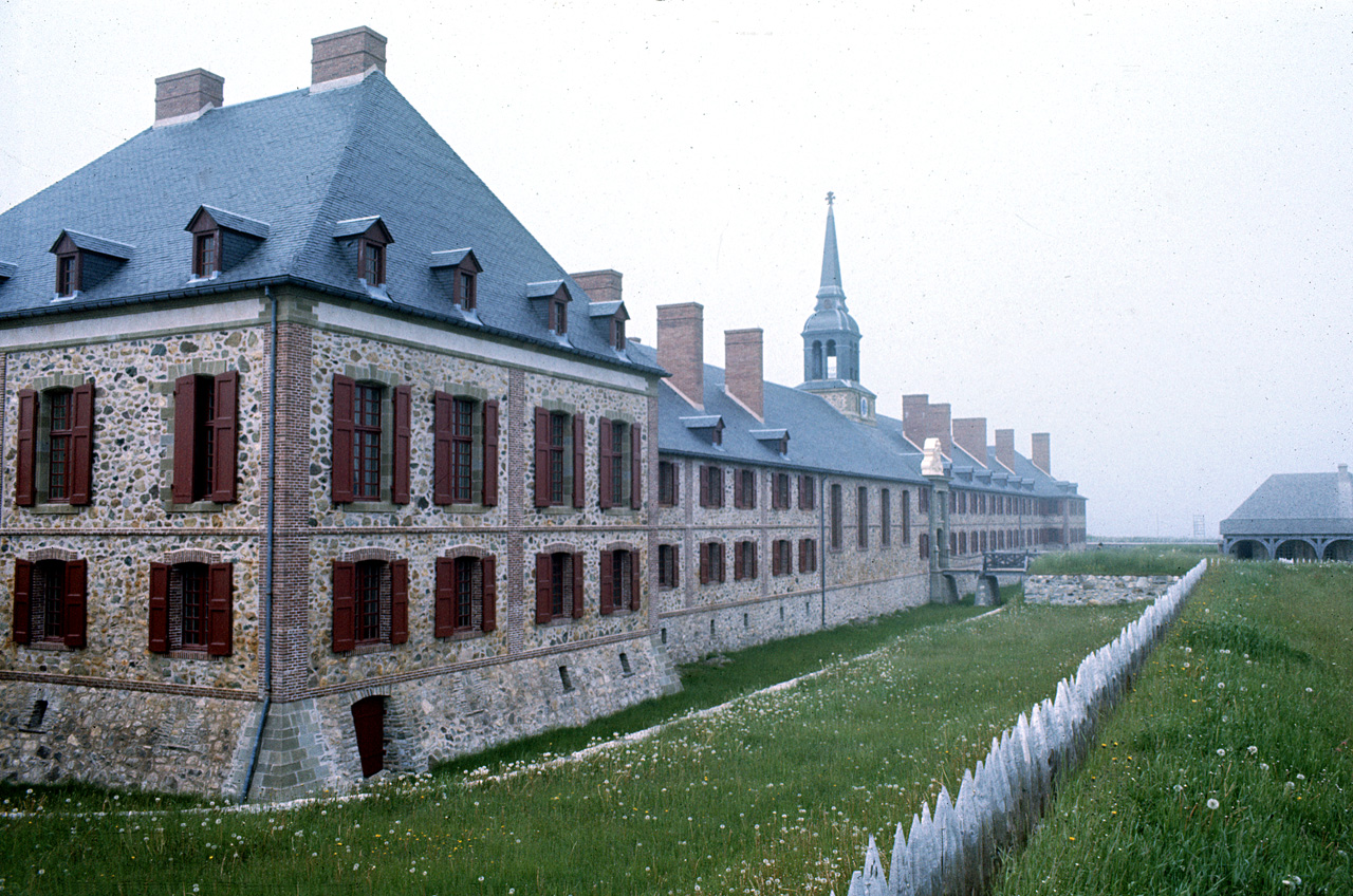 72-07-01, 098, Fort Louisbourg, Chateau, Nova Scotia, Ca