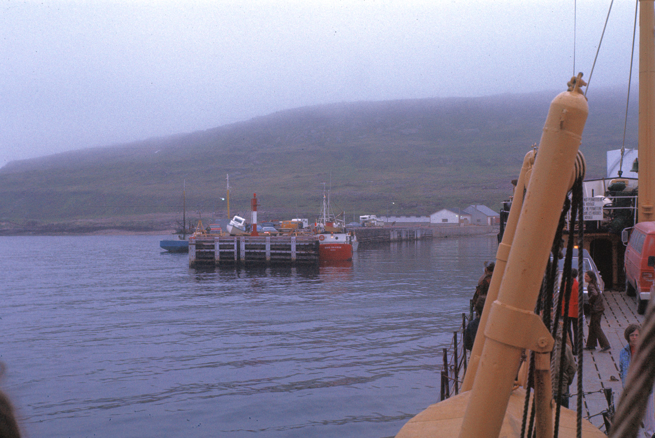 72-07-01, 195, Ferry Port at Labrador, Ca