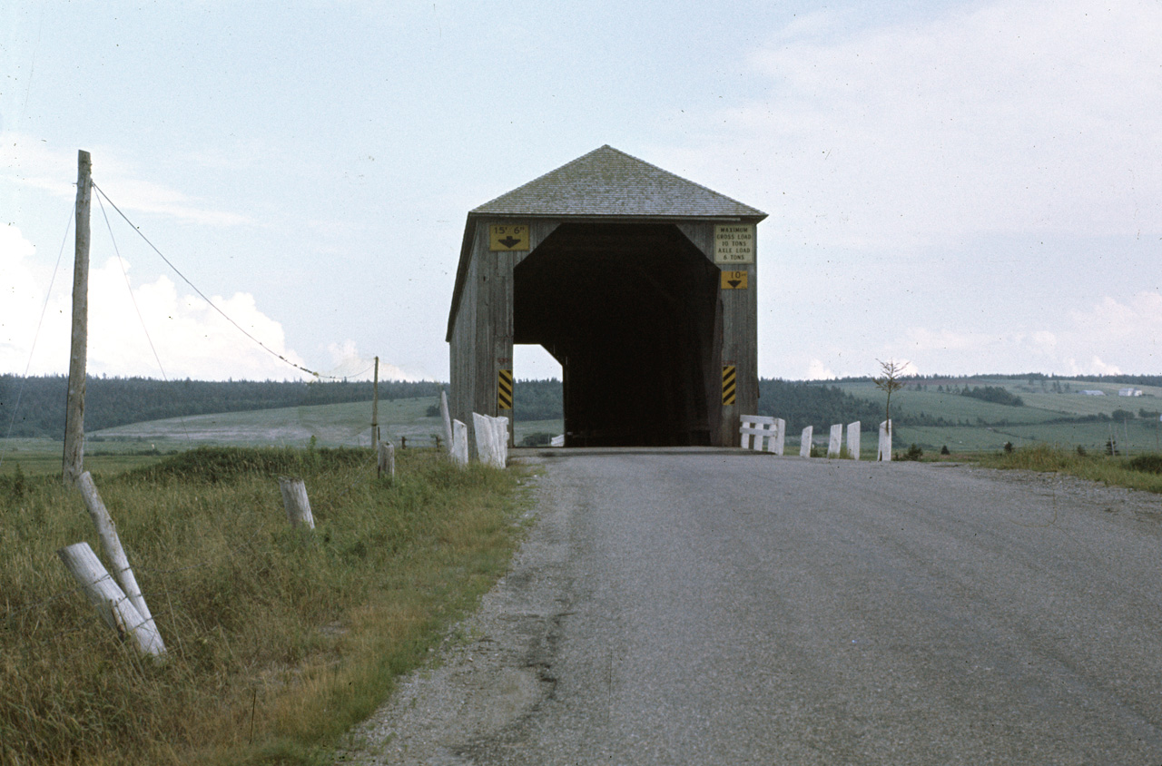 72-07-01, 240, Covered Bridge, New Brunswick, Ca