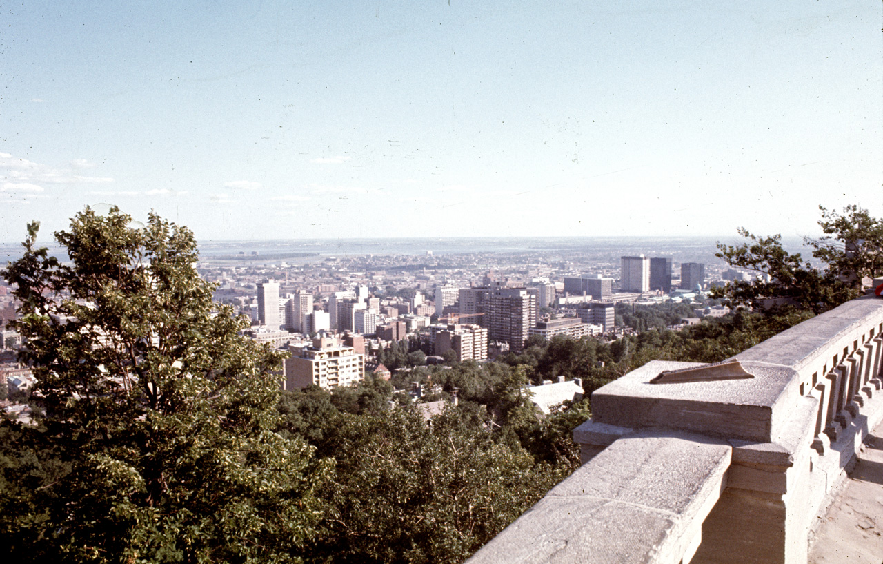 72-08-01, 106, Montreal City from Mt Royal, Quebec, Ca