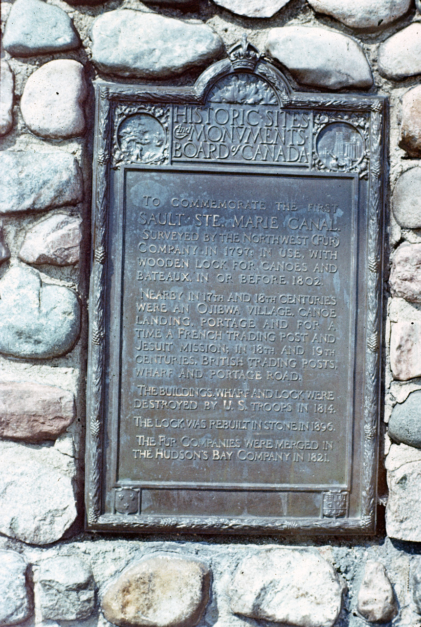 72-08-01, 134, Canoe Sign, Sault Ste Marie, Ontario, Ca