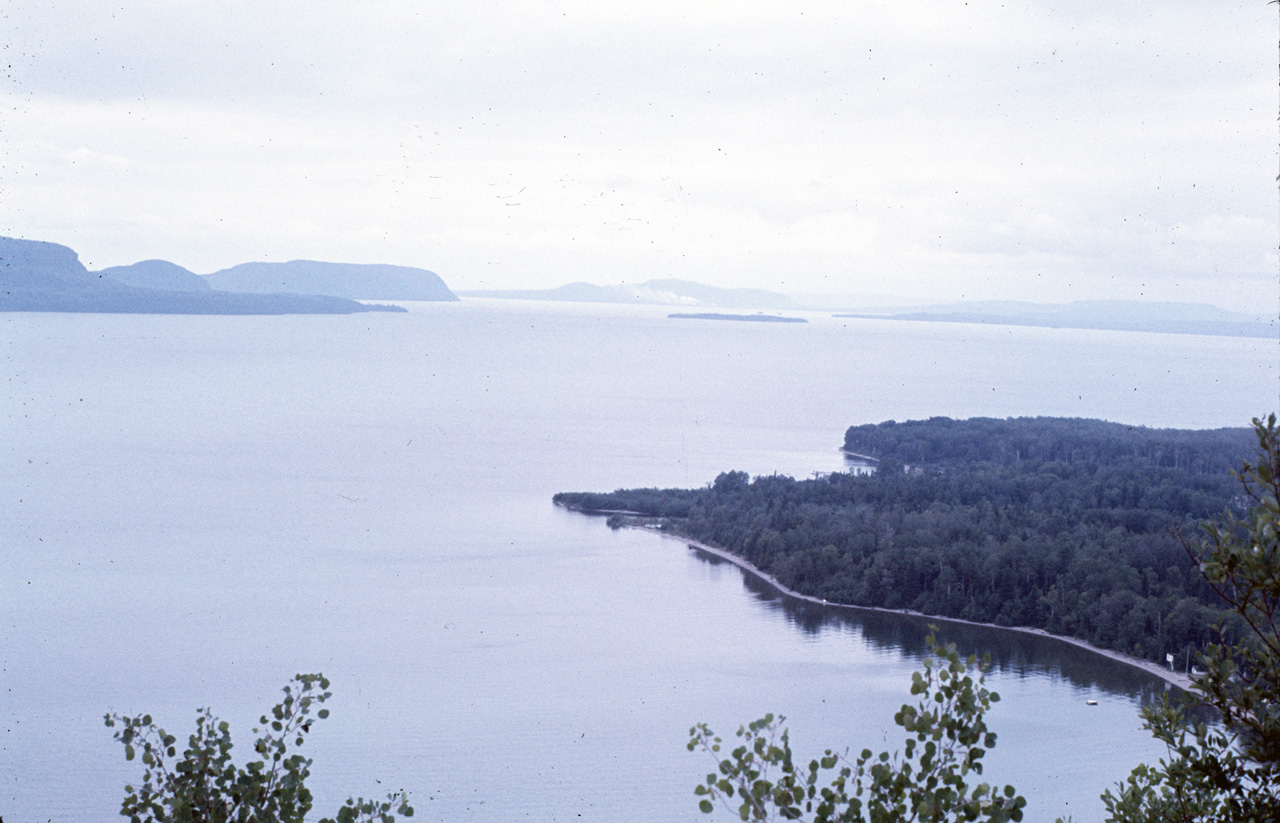 72-08-01, 153, Lake Superior along TCH, Ontario, Ca