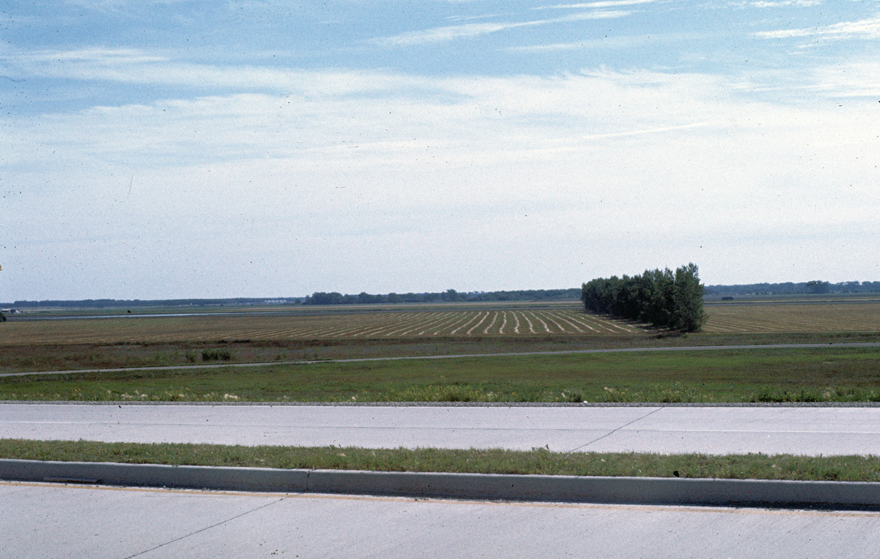 72-08-01, 158, Road side view of Manitaba, Ca