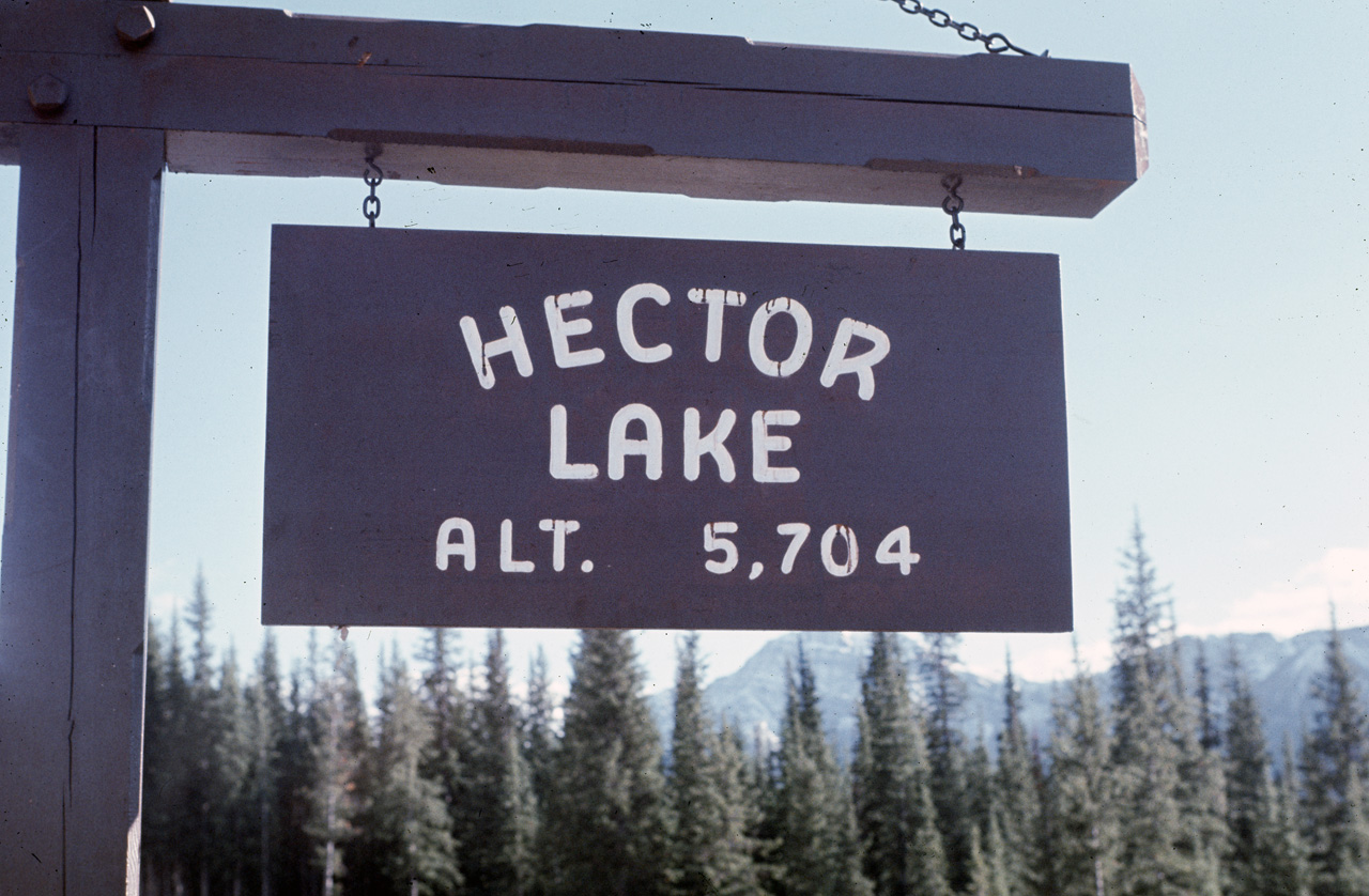 72-09-09, 182, Banff Park, Hector Lake Sign, Alberta, Ca