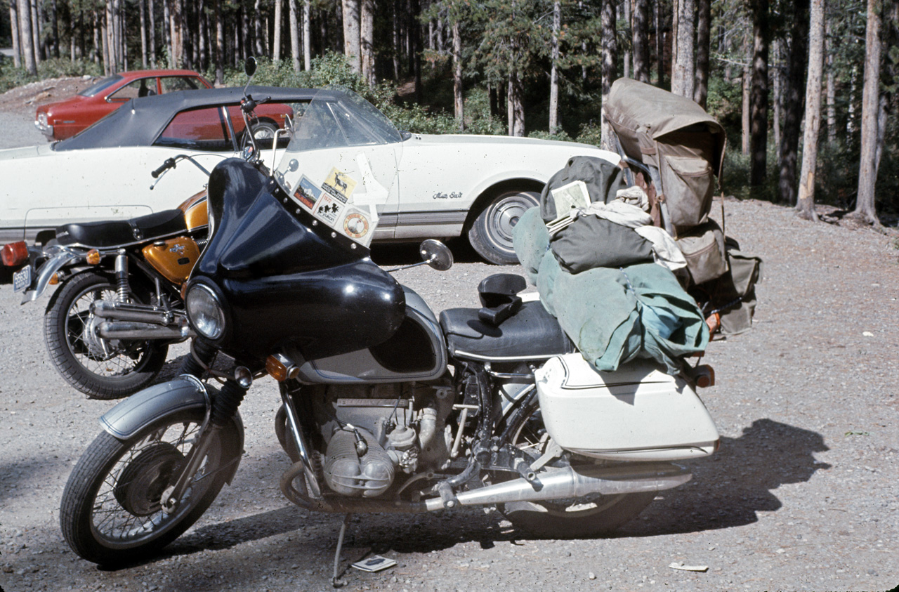 72-09-09, 199, Banff Park, 1970 BMW, Alberta, Ca