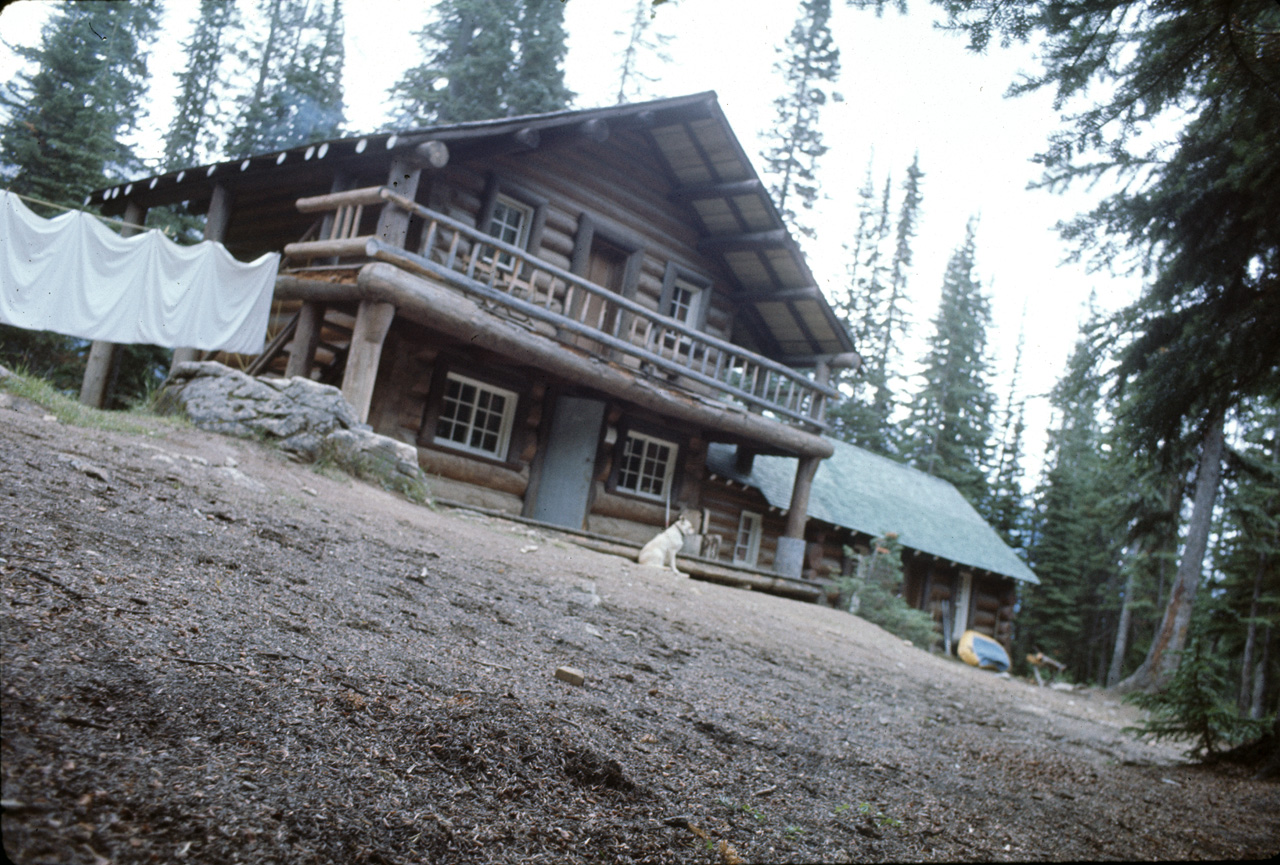 72-09-15, 256, Yoho Park, Tail up to Glacier, BC, Ca