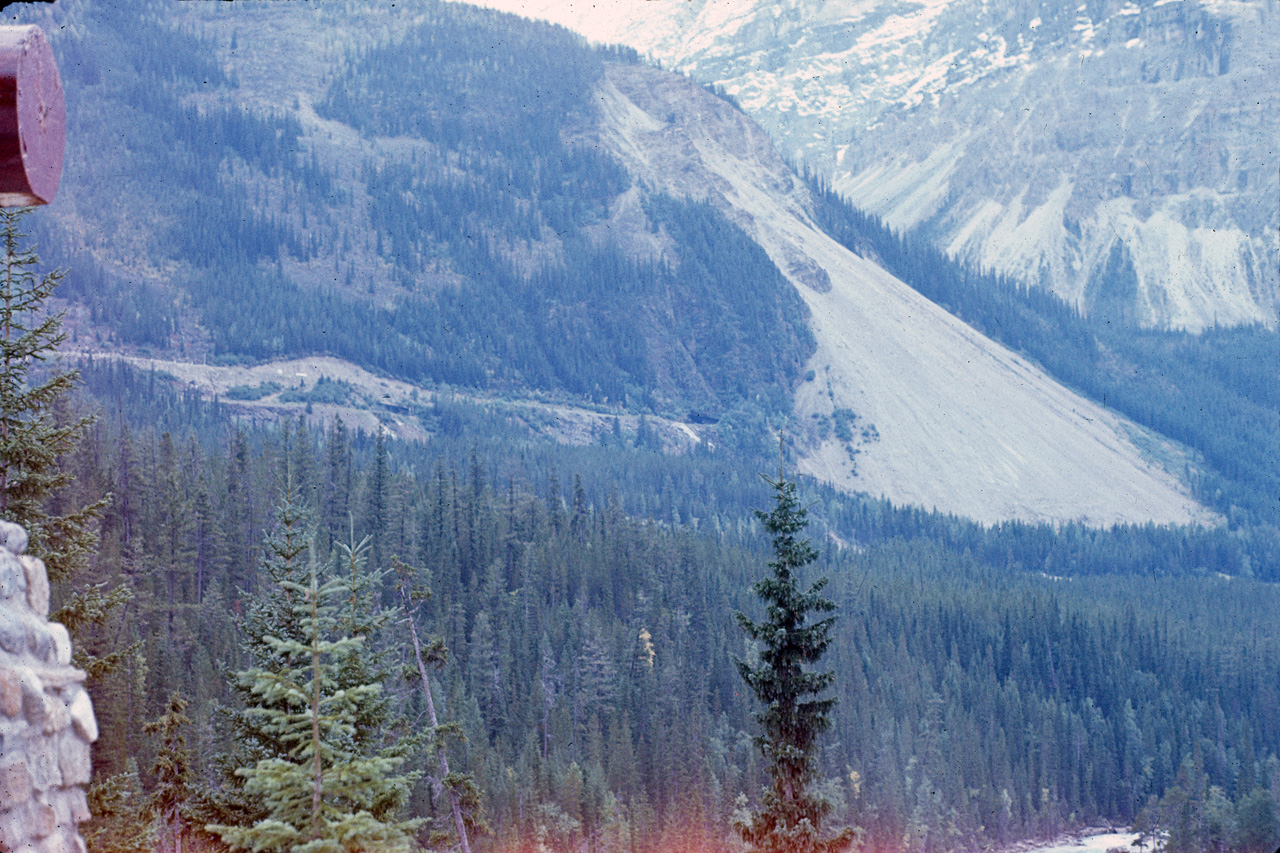 72-09-15, 259, Yoho Park, Upper Spiral Tunnel, BC, Ca