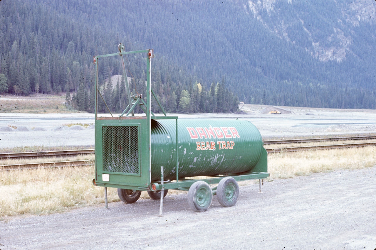 72-09-15, 260, Yoho Park, Bear Trap, British Columbia, Ca