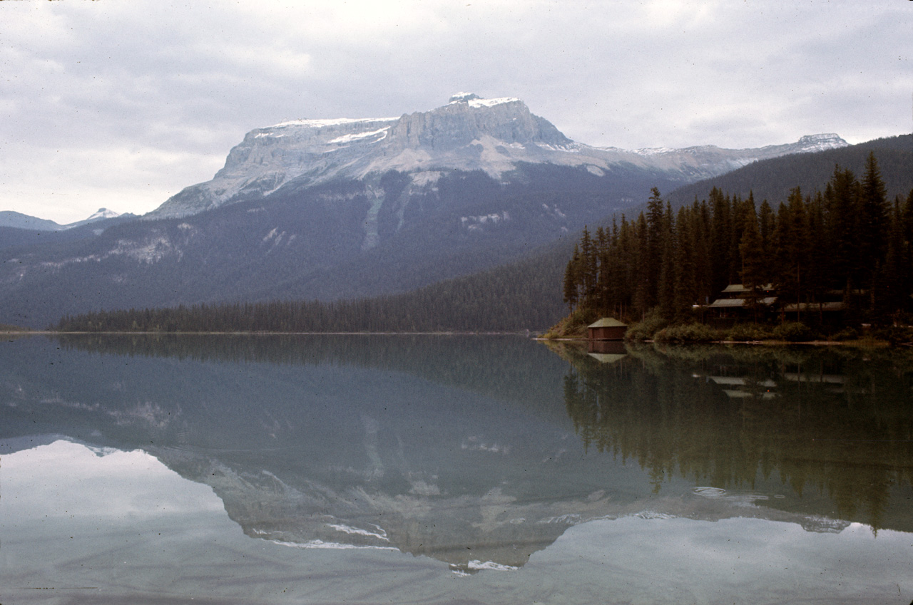 72-09-15, 263, Yoho Park, Emerald Lake, BC, Ca