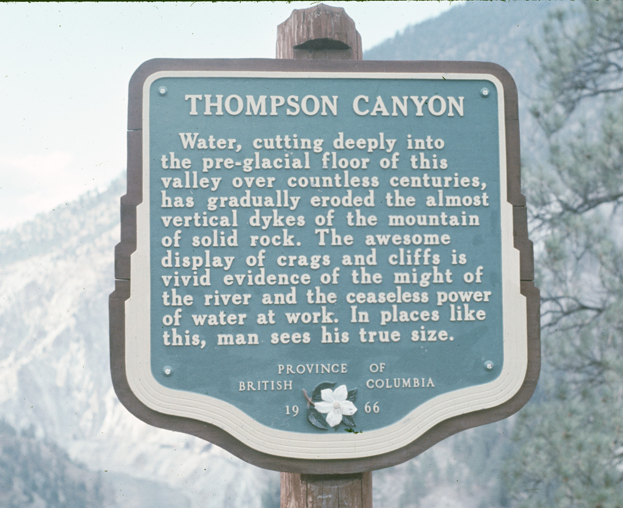 72-09-20, 293, Thompson Cayon Sign, British Columbia, Ca