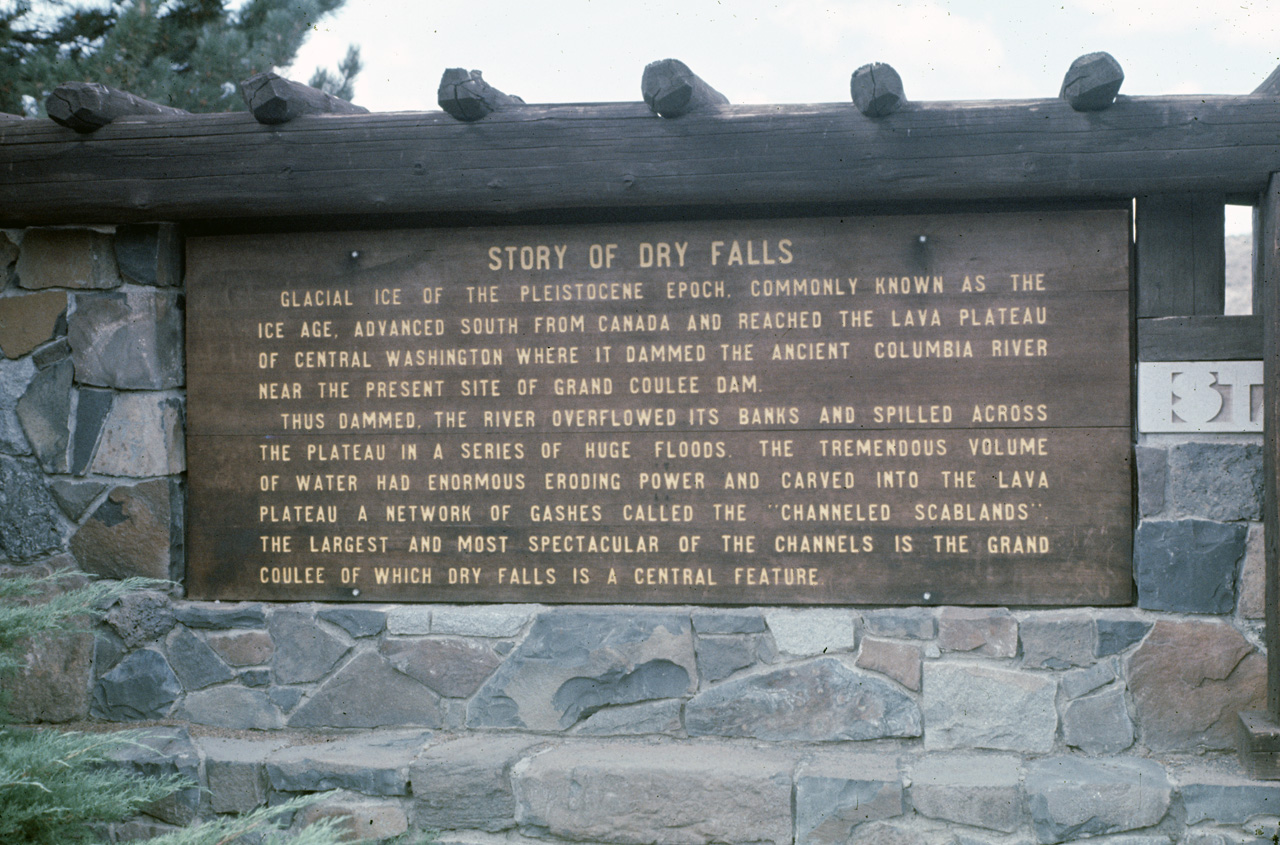 72-09-25, 315, Dry Falls Sign, Rt 17, Washington