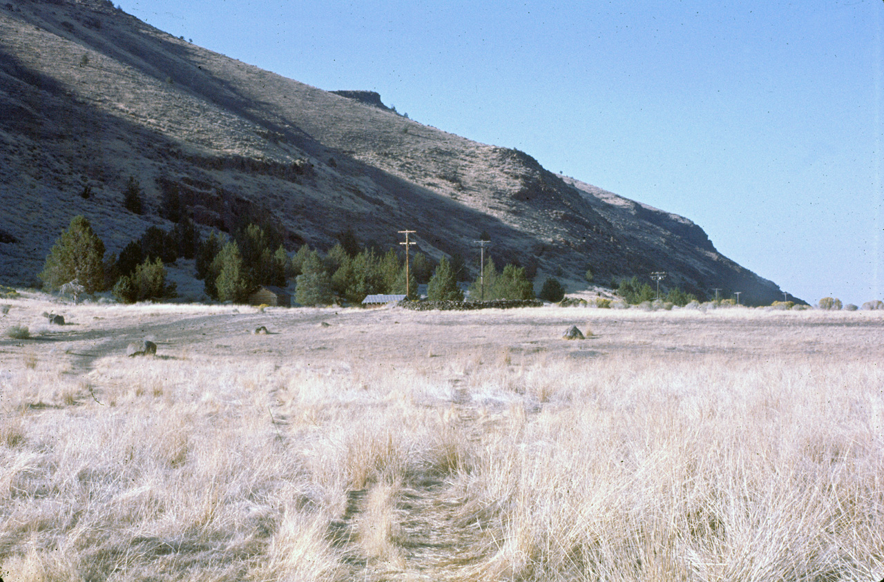 72-10-01, 035, Lava Beds Monument, California