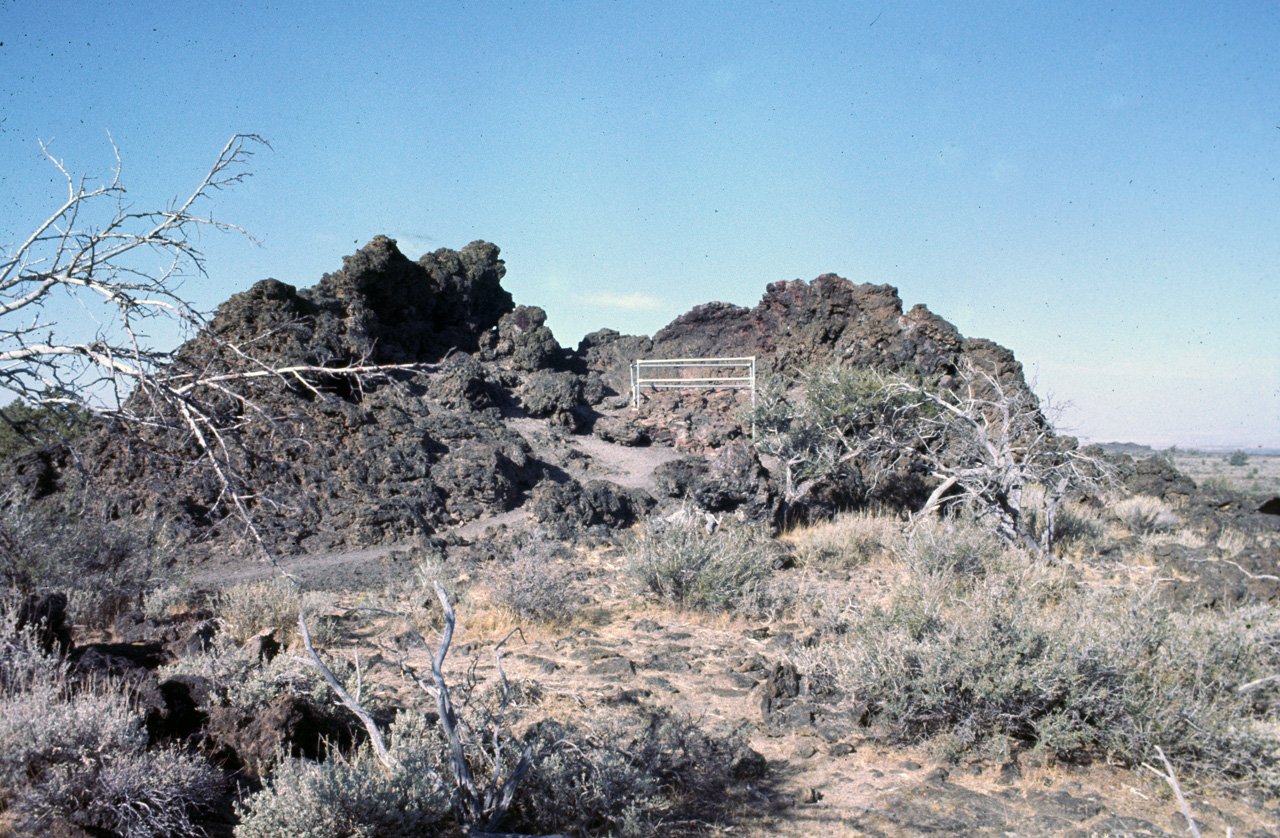 72-10-01, 046, Lava Beds Monument, California