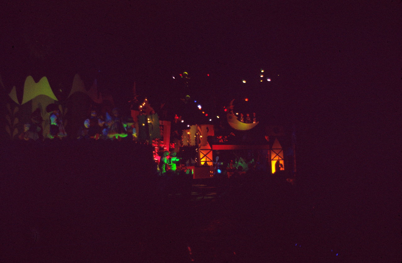 72-10-01, 151, Disneyland, California