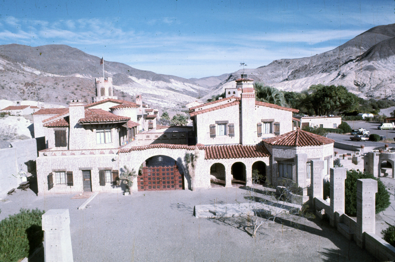 72-10-01, 172, Death Valley National Monument, California