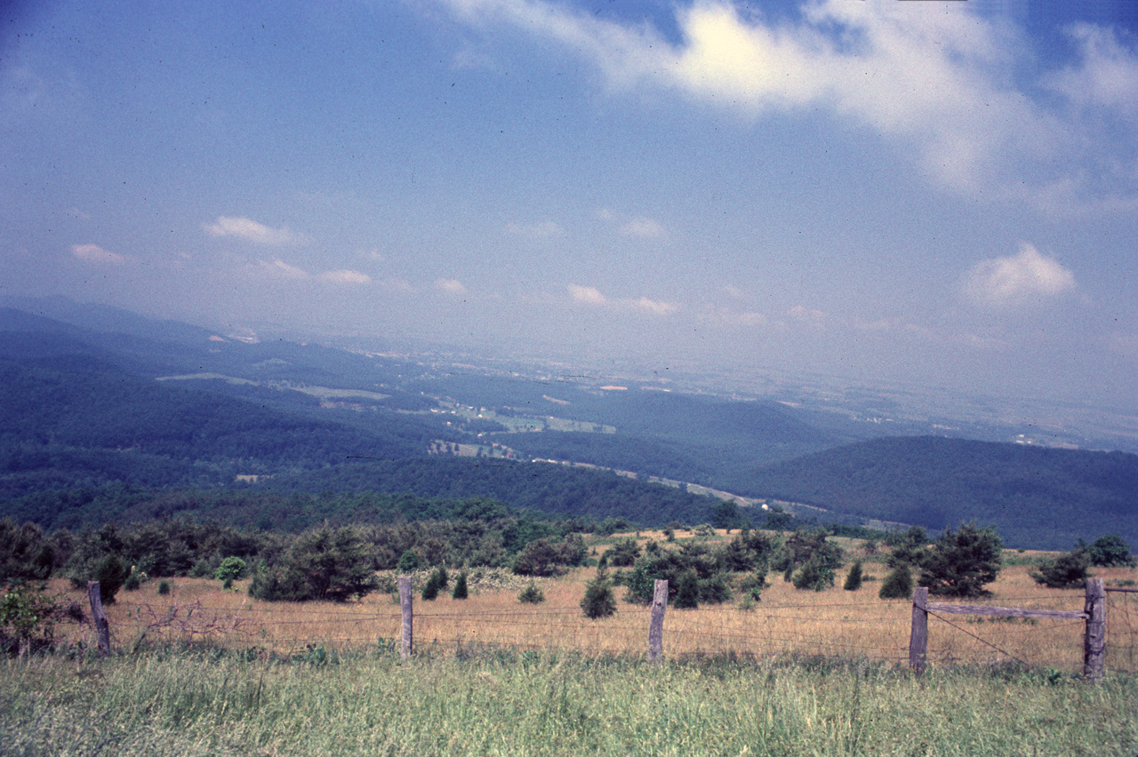 74-06-00, 27, Farm along the Blue Ridge Parkwayt