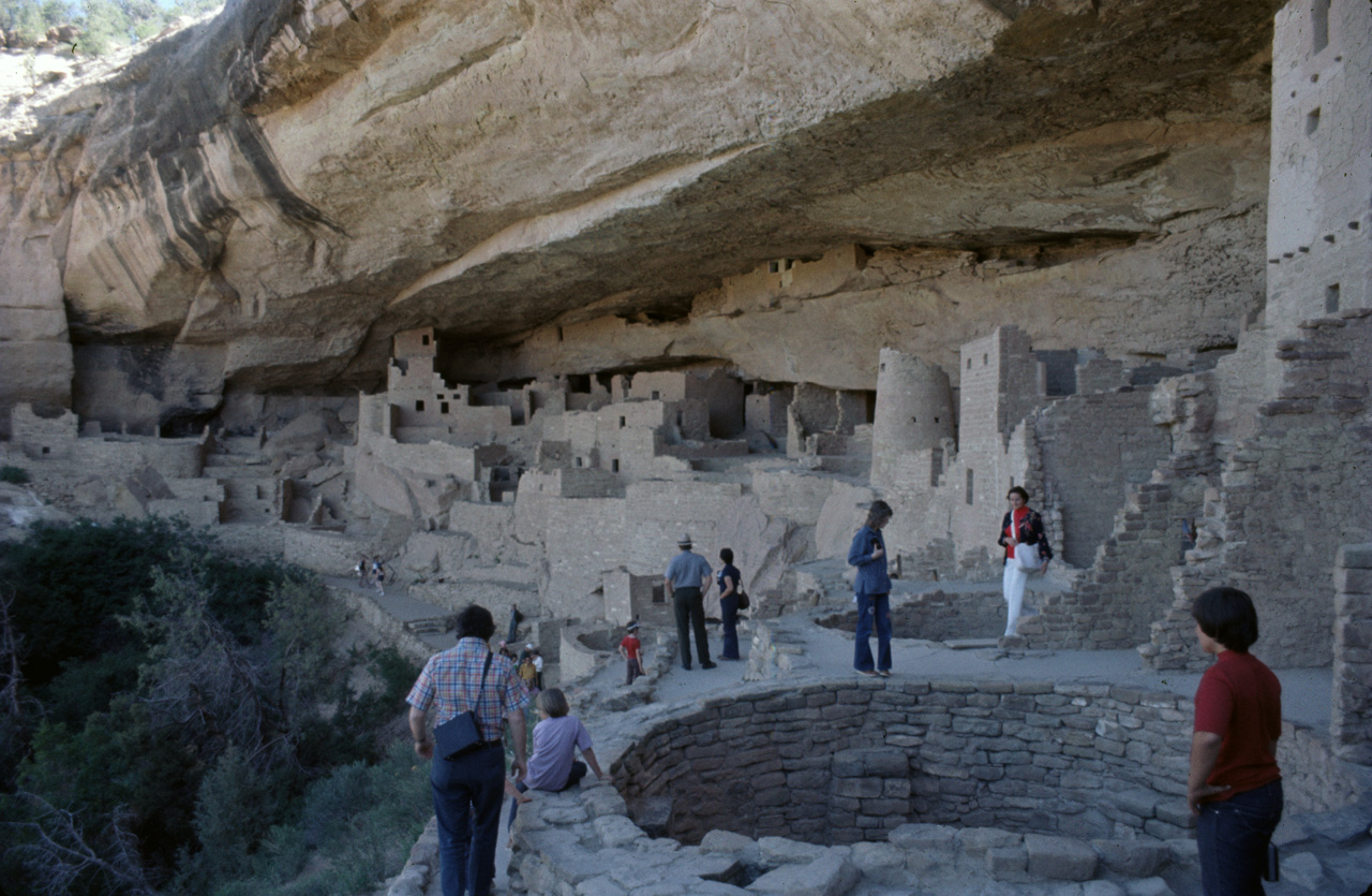 74-06-01, 37, Mesa Verde Nat Park, Colorado