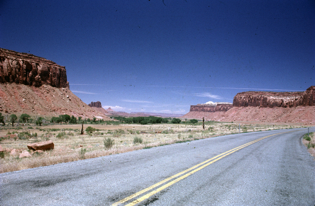 74-06-02, 09, Road North in Utah