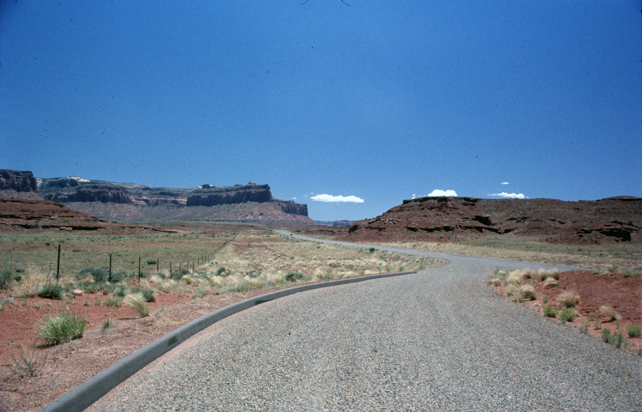 74-06-02, 24, Canyonlands Nat Park, Utah