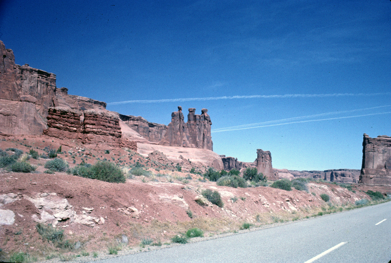 74-06-03, 04, Arches Nat Park, Utah