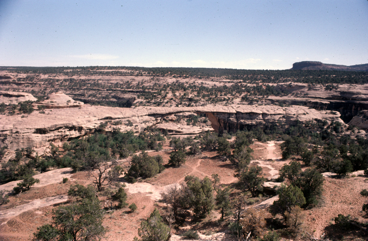 74-06-03, 34, Natual Bridges Nat Park, Utah