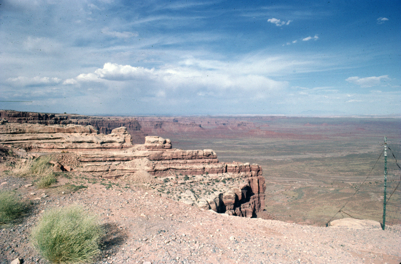 74-06-03, 35, Rt 163 Navajo, Arizona