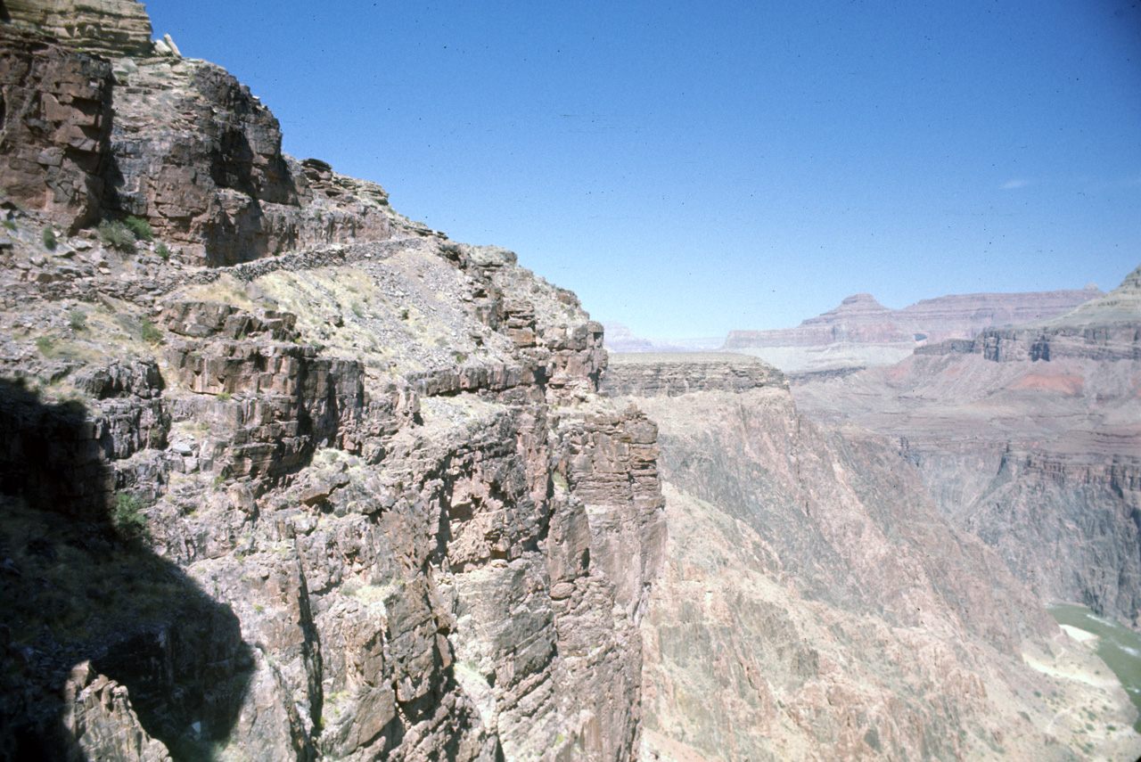 74-06-04, 36, Grand Canyon S