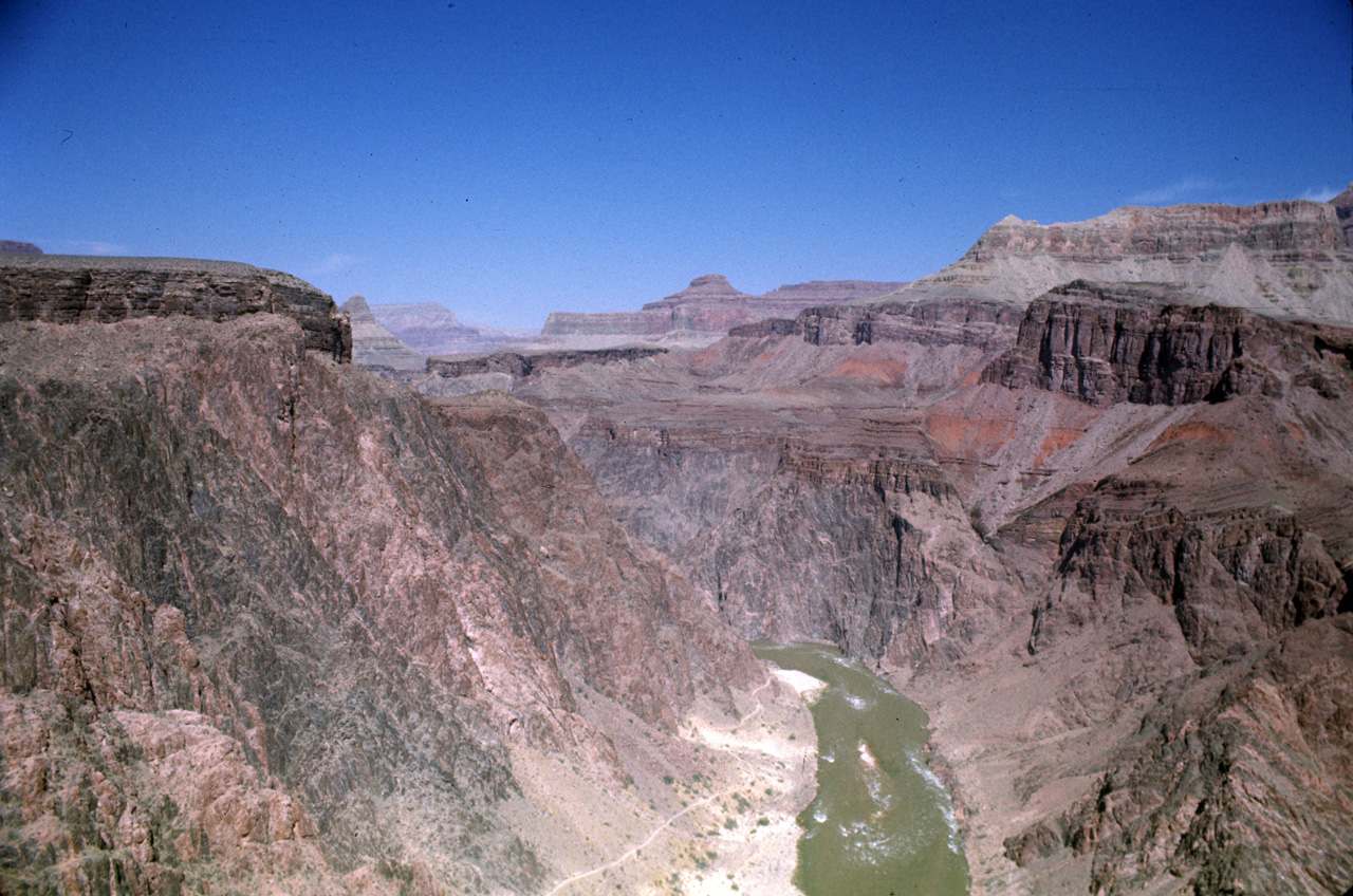 74-06-04, 38, Grand Canyon S