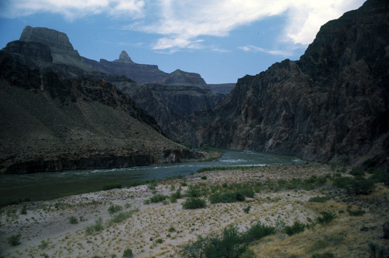 74-06-04, 48, Grand Canyon S