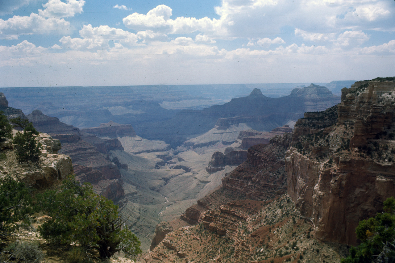 74-06-04, 64, Grand Canyon N. Nat Park, Arizona