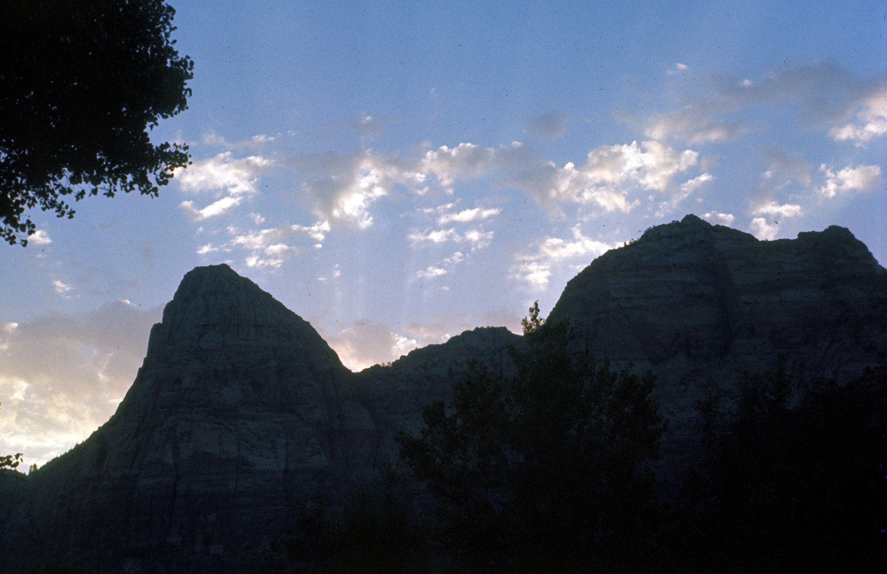 74-06-06, 02, Zion Canyon Nat Park, Utah