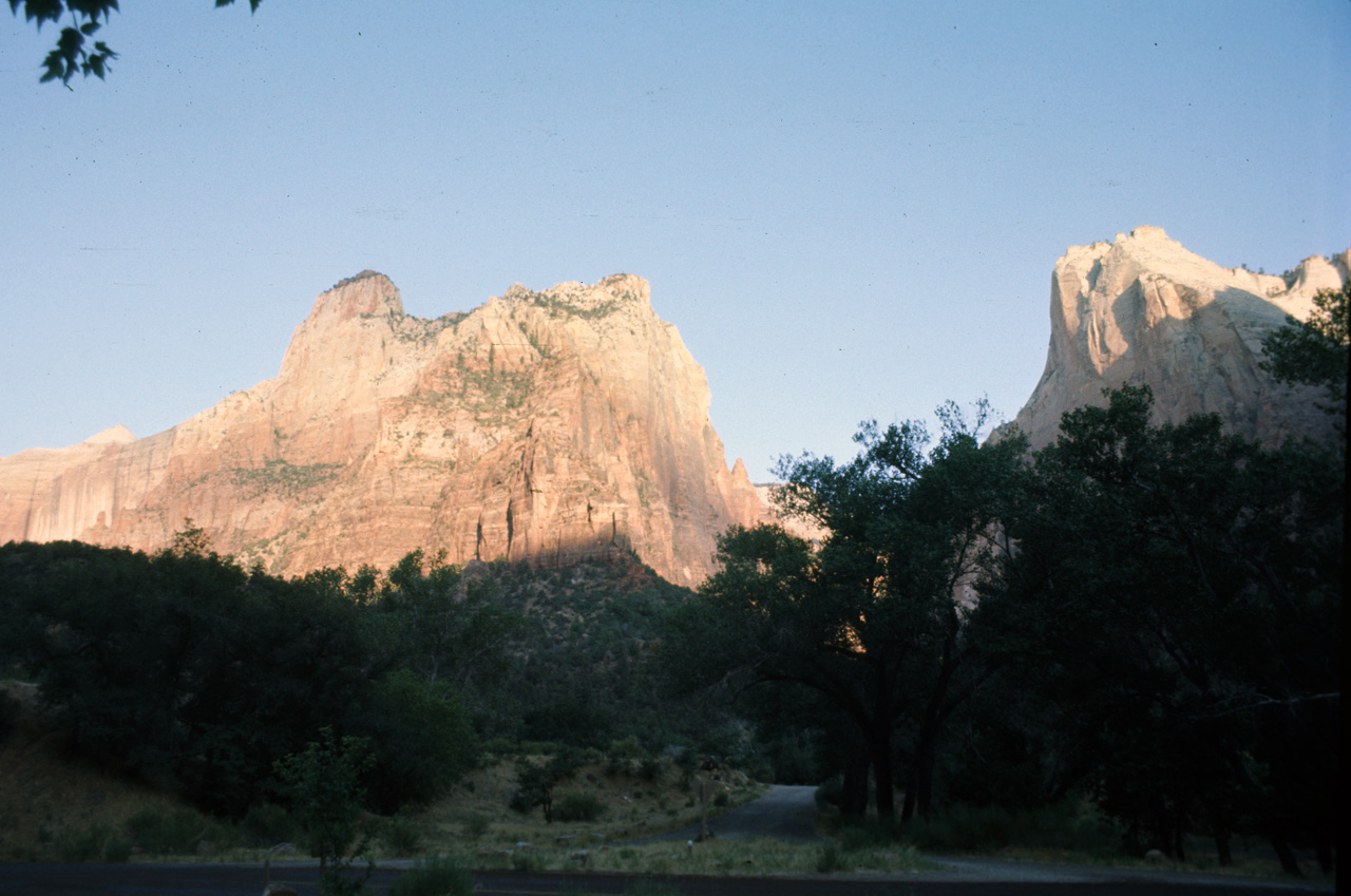 74-06-06, 09, Zion Canyon Nat Park, Utah