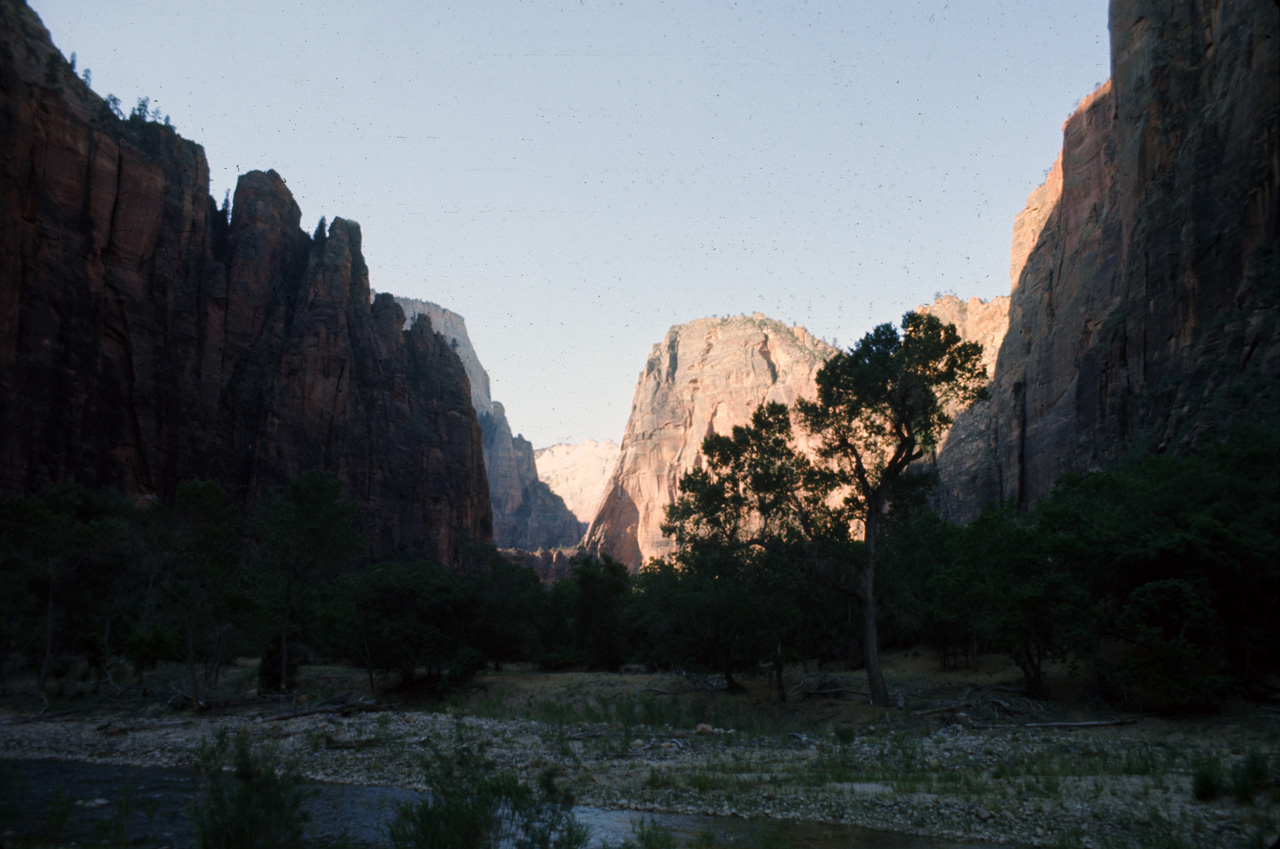 74-06-06, 19, Zion Canyon Nat Park, Utah