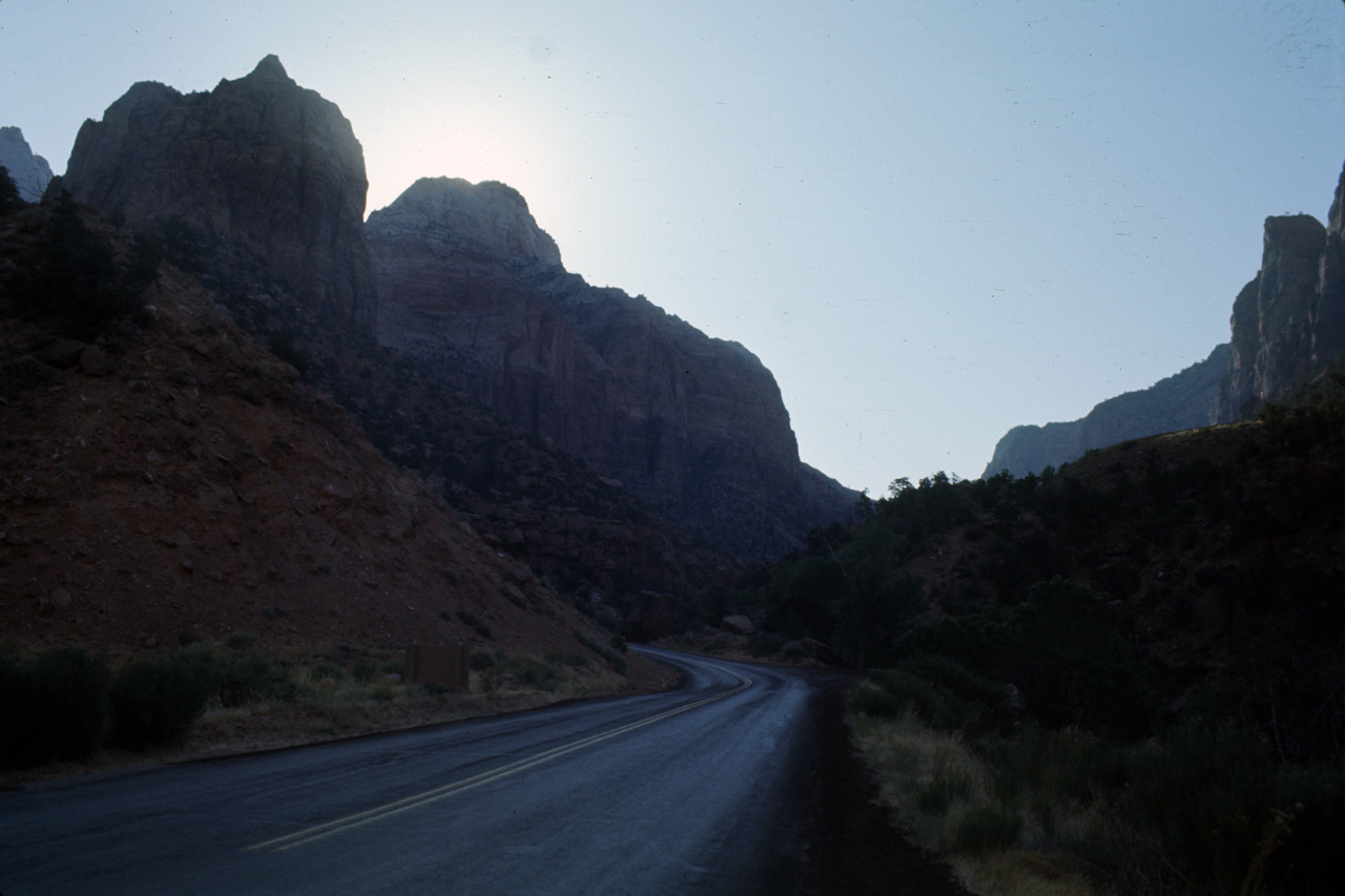 74-06-06, 27, Zion Canyon Nat Park, Utah