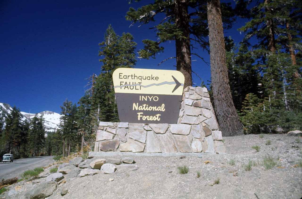 74-06-07, 57, Inyo Nat Forest, Fault Line, Calif