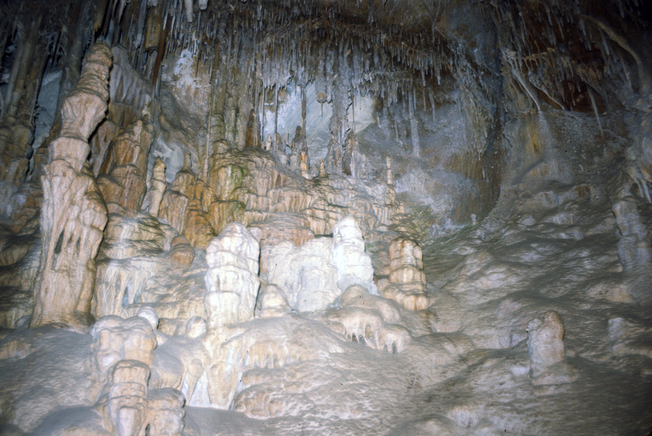 74-06-07, 70, Lehman Caves Nat Monument, Nevada