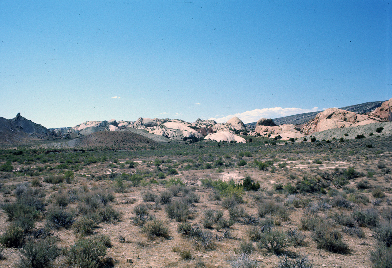 74-06-08, 10, Dinosaur Nat Monument, Utah