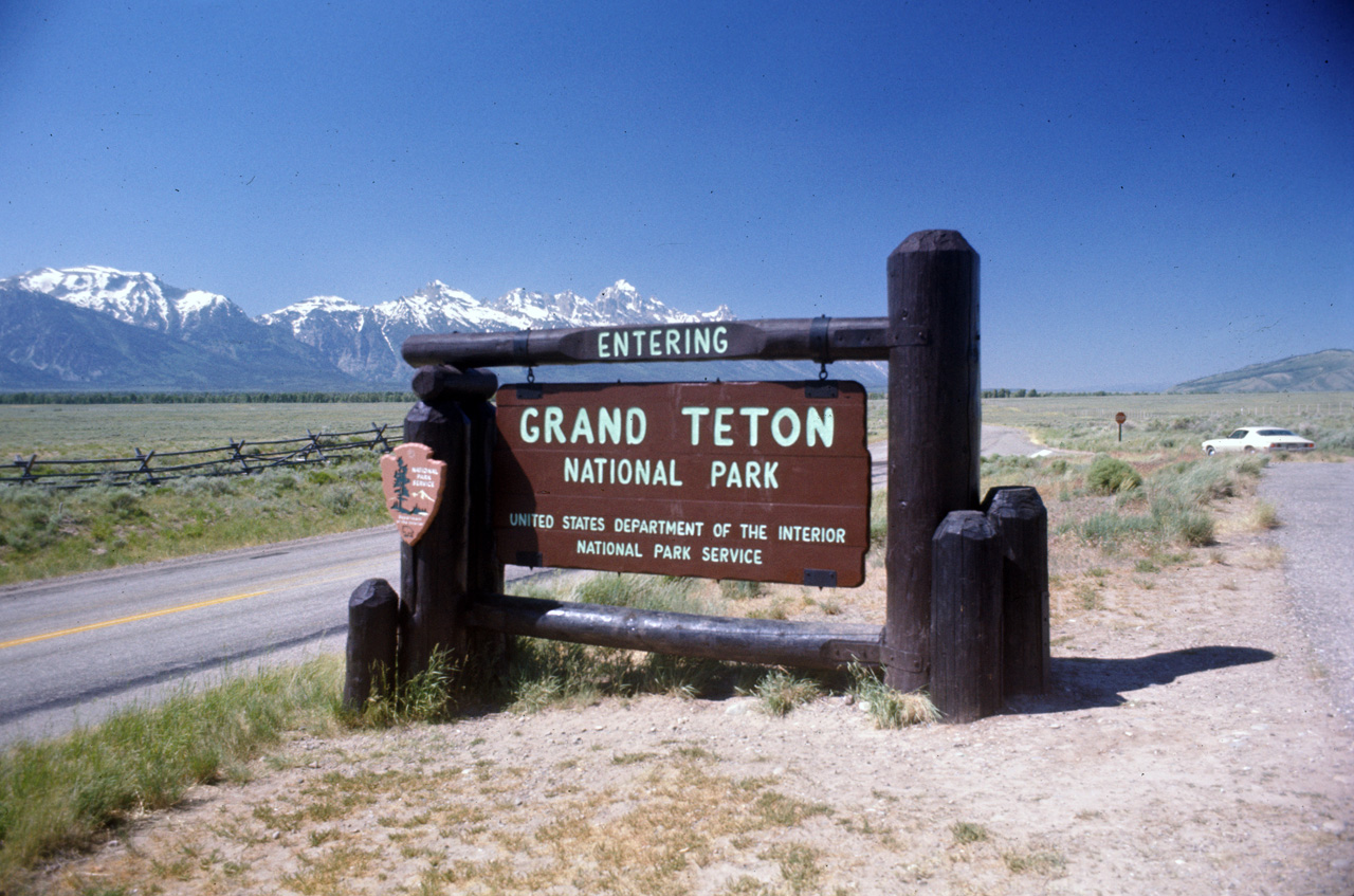 74-06-08, 19, Grand Teton Nat Park, Wyoming