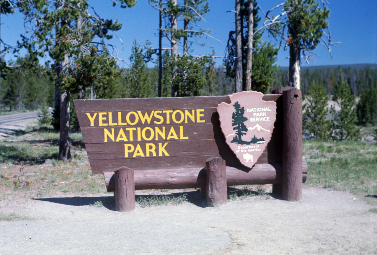 74-06-09, 001, Yellowstone Nat Park, Wyoming