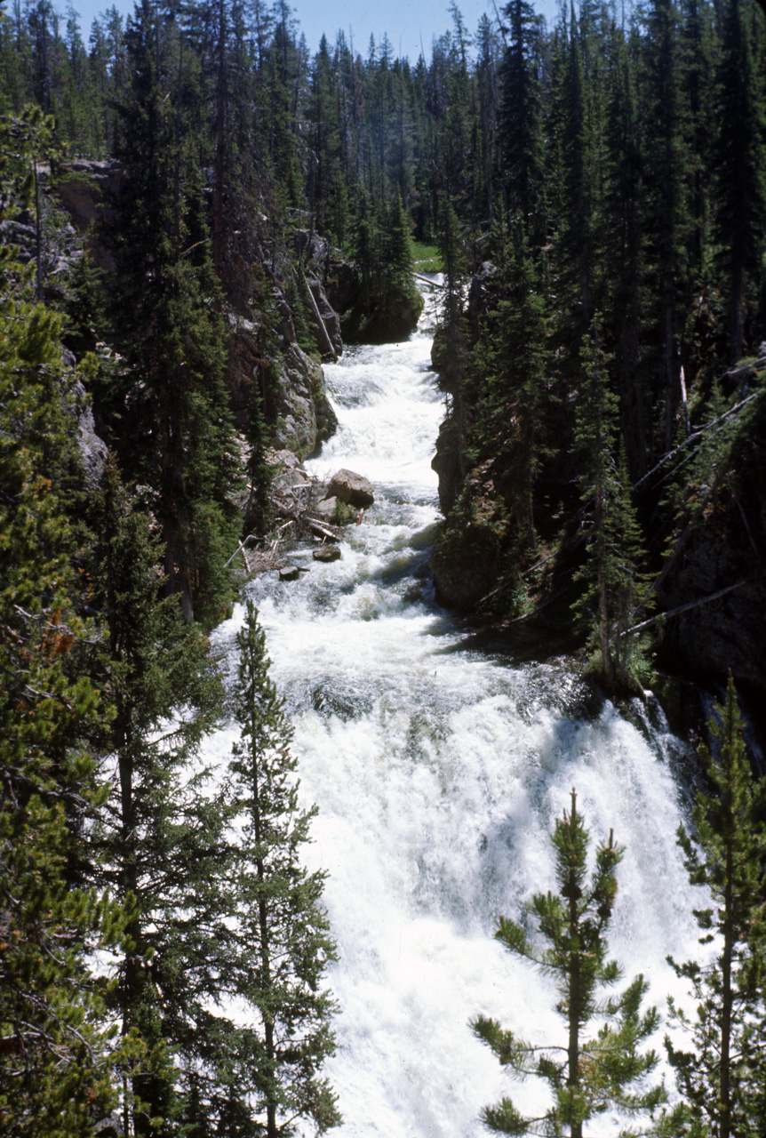 74-06-09, 007, Yellowstone Nat Park, Wyoming