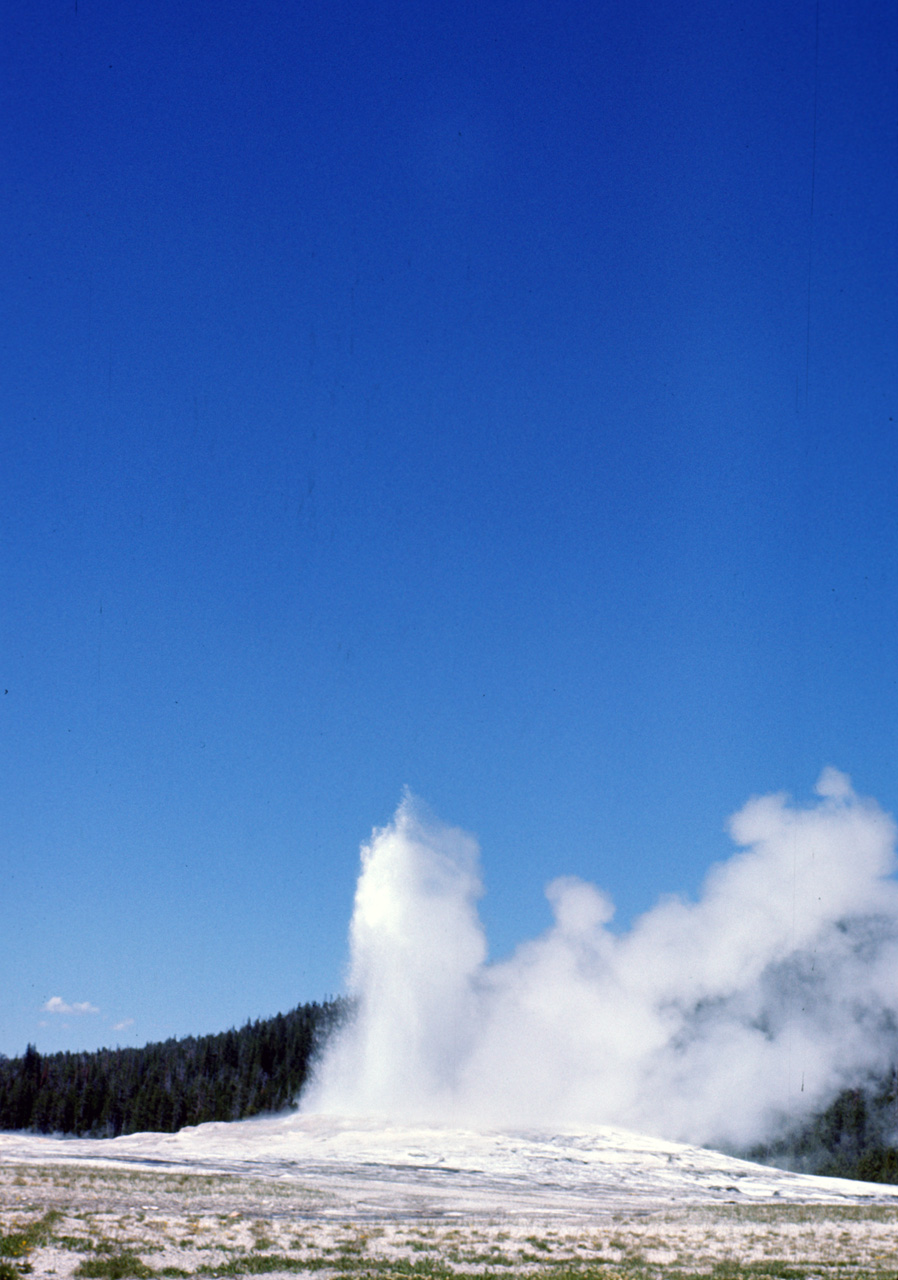 74-06-09, 017, Yellowstone Nat Park, Wyoming