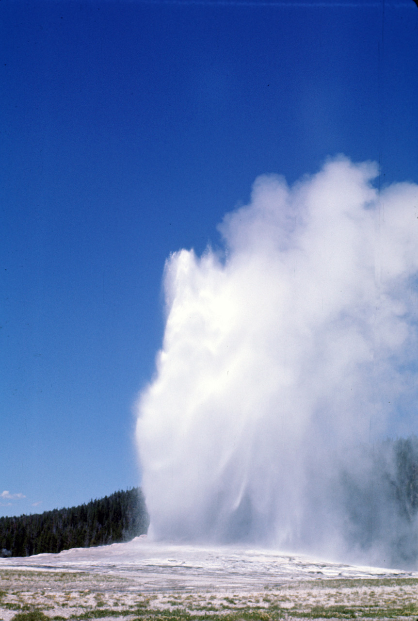 74-06-09, 022, Yellowstone Nat Park, Wyoming