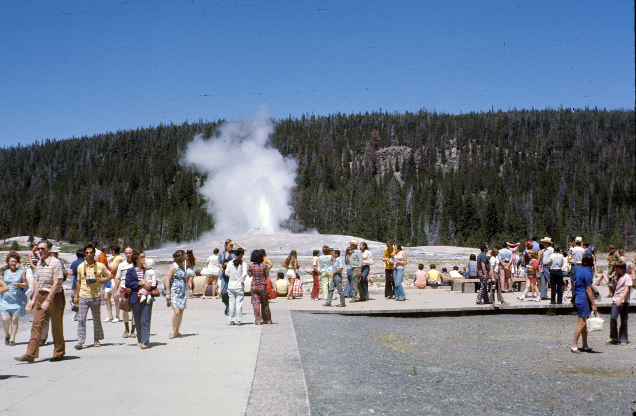 74-06-09, 030, Yellowstone Nat Park, Wyoming