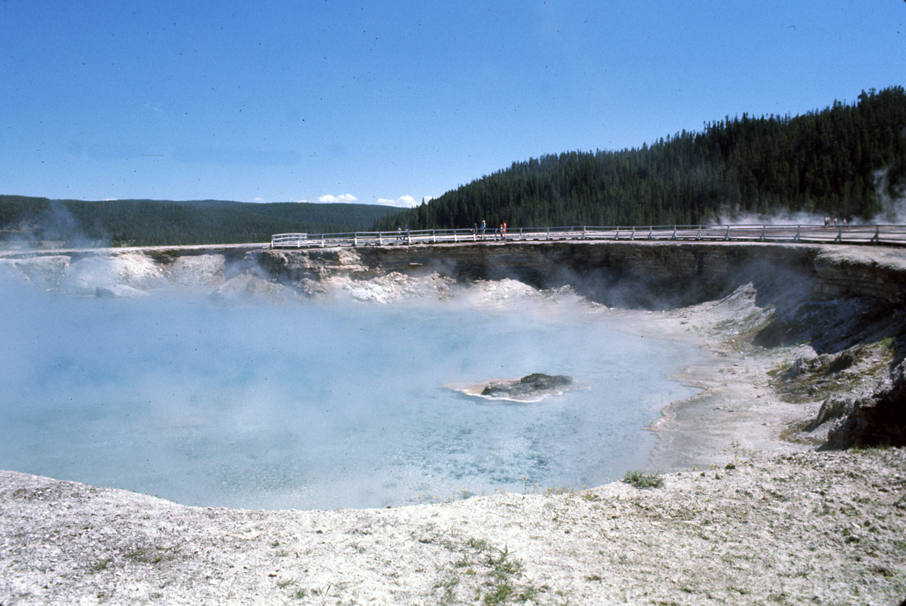 74-06-09, 042, Yellowstone Nat Park, Wyoming