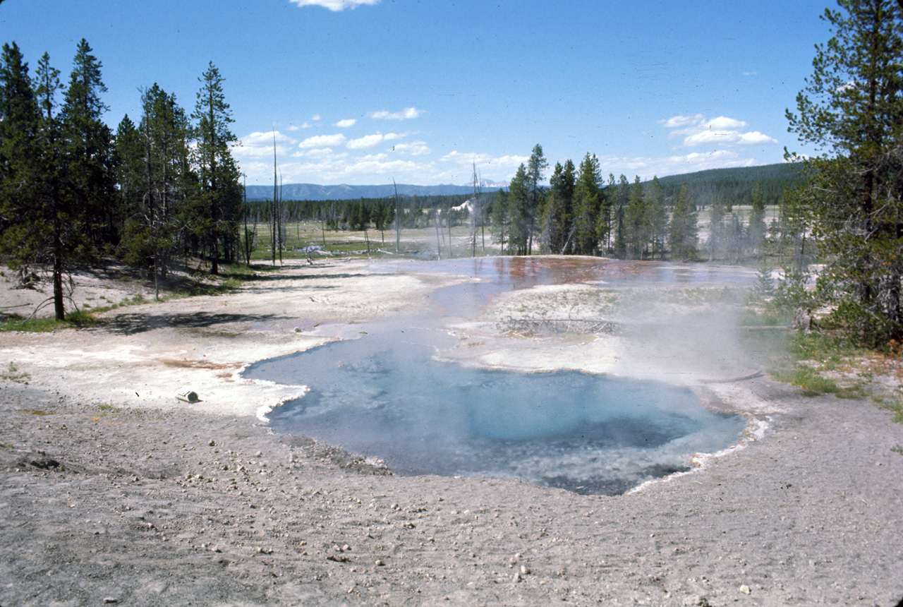 74-06-09, 046, Yellowstone Nat Park, Wyoming