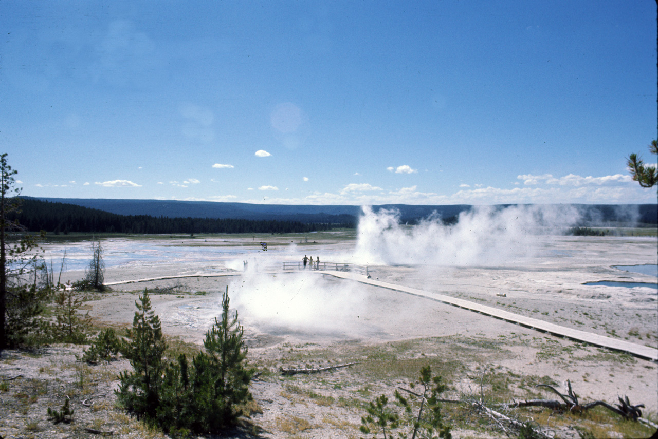 74-06-09, 049, Yellowstone Nat Park, Wyoming