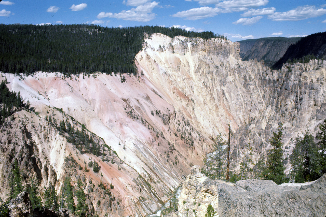 74-06-09, 095, Yellowstone Nat Park, Wyoming